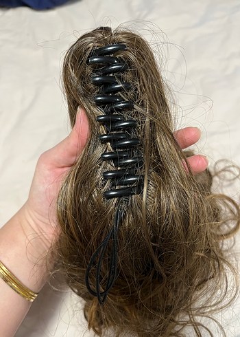 Bej Püsküllü Saten Saç Aksesuarı - Görsel 3