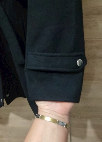 Kuşaklı Siyah Midi Kaban - Görsel 8