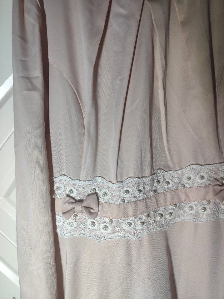 Dantel Detaylı Bej Uzun Kadın Elbise - Görsel 2