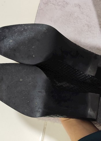 Siyah Yılan Desenli Topuklu Kadın Klasik Ayakkabı - Görsel 4