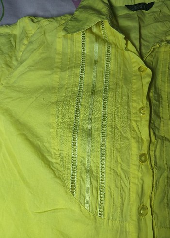 Sarı Düğmeli  Kısa Kollu Bluz - Görsel 2