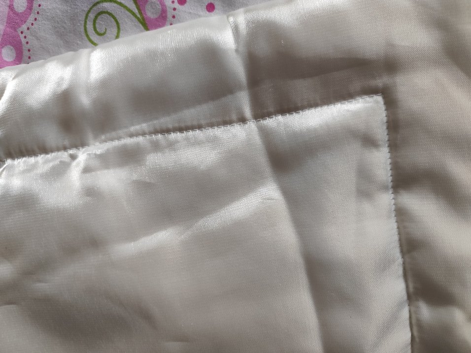 Beyaz yastık kılıfı - Görsel 5