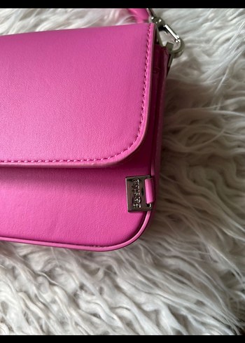 Bershka pembe çanta - Görsel 2