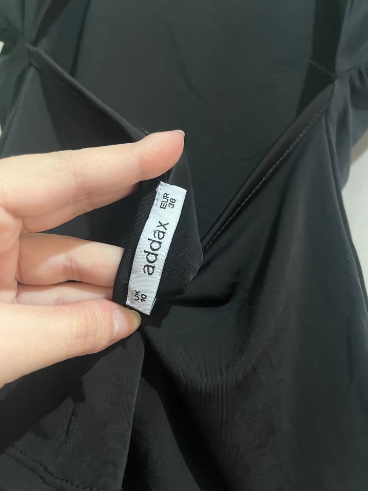 Siyah sırtı açık crop - Görsel 3