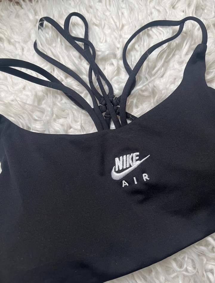 Nike Siyah Spor Sütyeni - Görsel 2