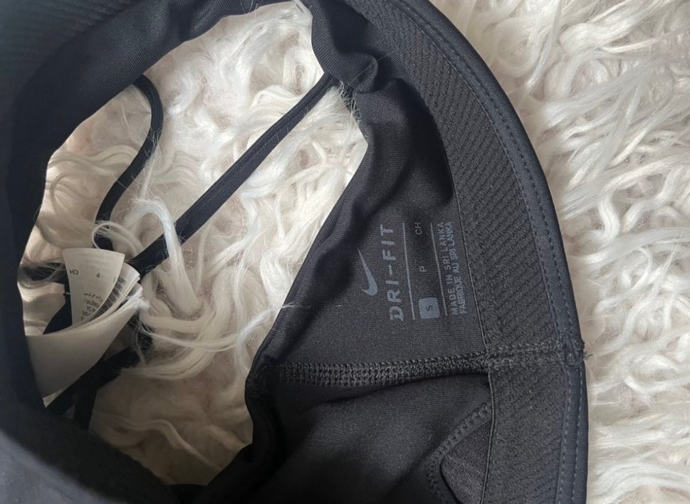 Nike Siyah Spor Sütyeni - Görsel 3