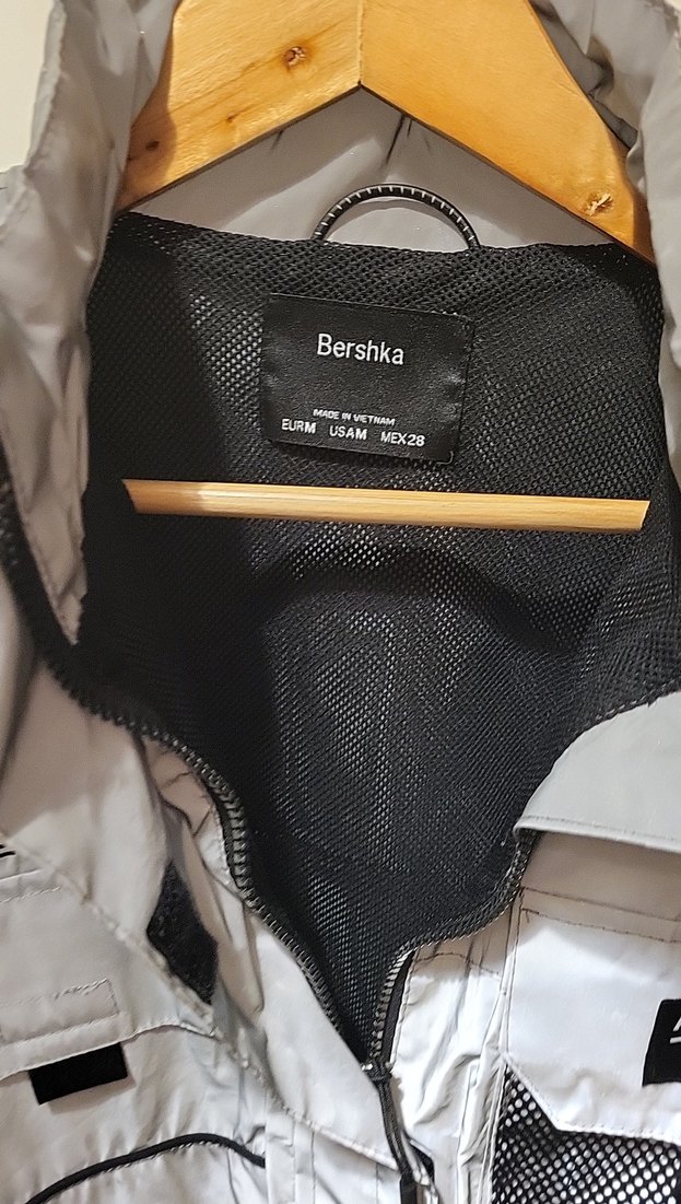 Gri Kısa hologram ceket bershka parlak - Görsel 2