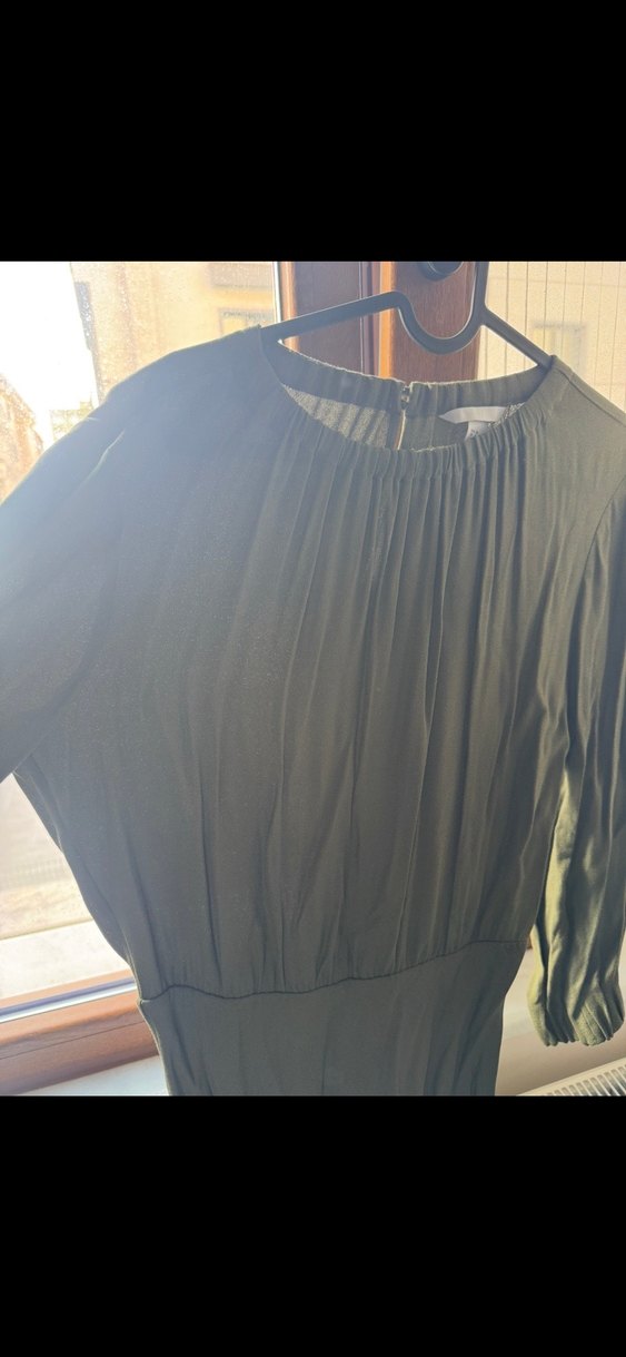 Uzun Kollu Siyah Piliseli Kadın Elbise - Görsel 2