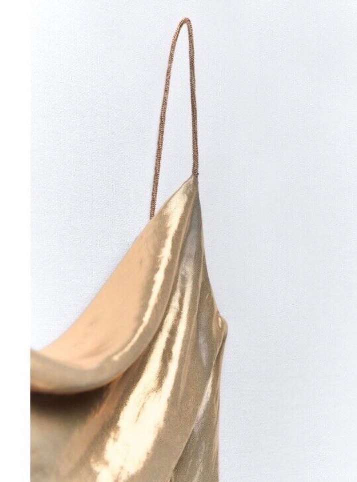 Zara Parlak Altın Drapeli V Yaka Midi Kokteyl Elbisesi - Görsel 4