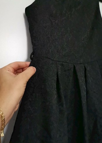 Siyah Midi Kolsuz V Yaka Pilili Elbise - Görsel 4