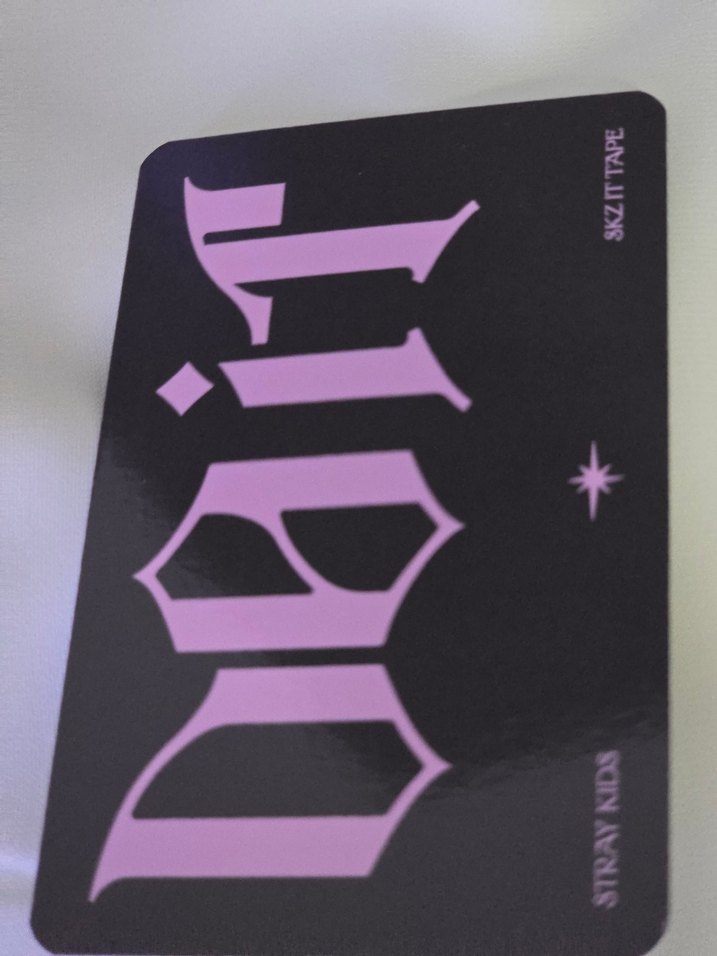 Stray Kids Hyunjin - DO IT Era Platform Album
PC - Görsel 2