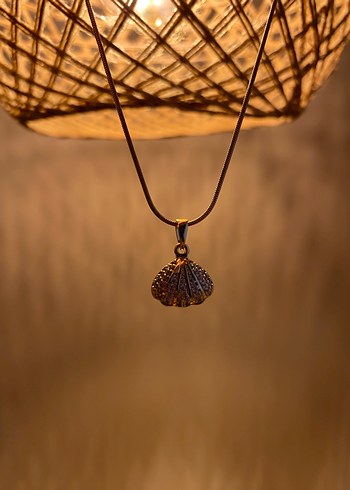 İnci detaylı istiridye gold kolye - Görsel 2