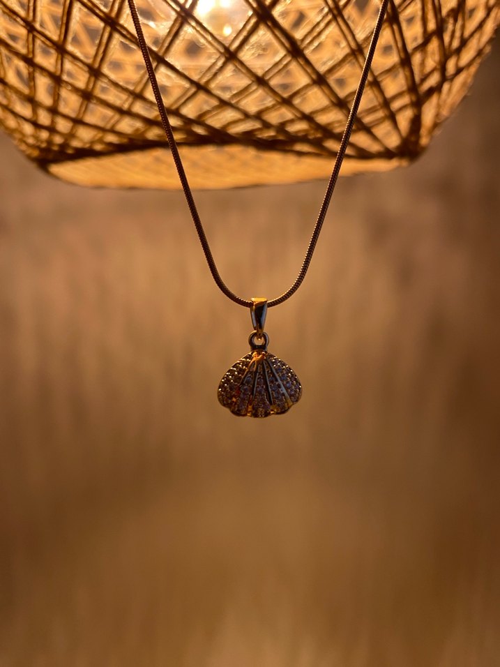 İnci detaylı istiridye gold kolye - Görsel 2