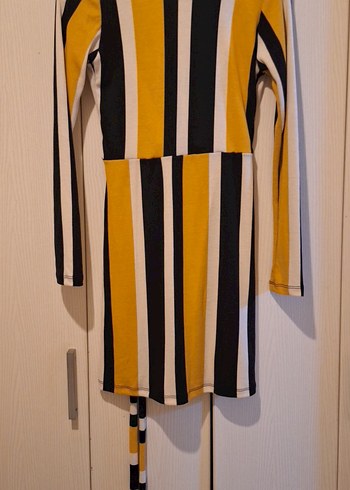 Çizgili Sarı Uzun Kollu Kısa Elbise - Görsel 5