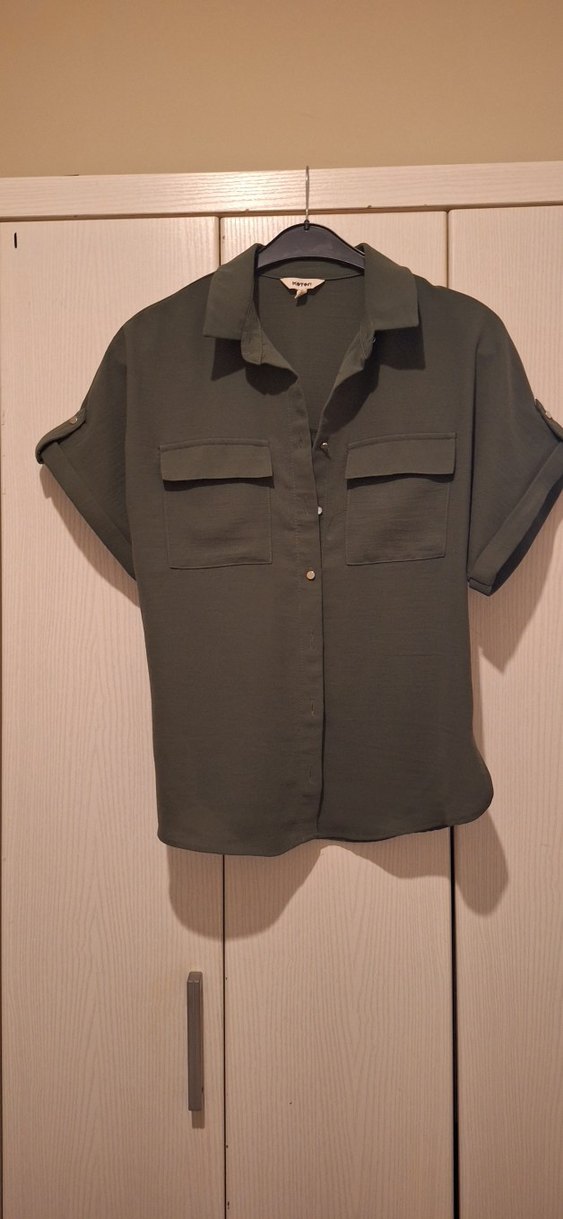 Düğmeli Kısa Kollu Kadın Gömlek - Görsel 3