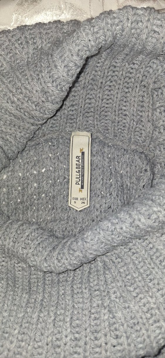 Gri Örgü Dökümlü Boğazlı Kadın Kazak - Görsel 5