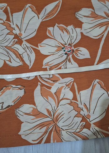 Çiçek Desenli Bej Midi Kadın Pantolon - Görsel 5