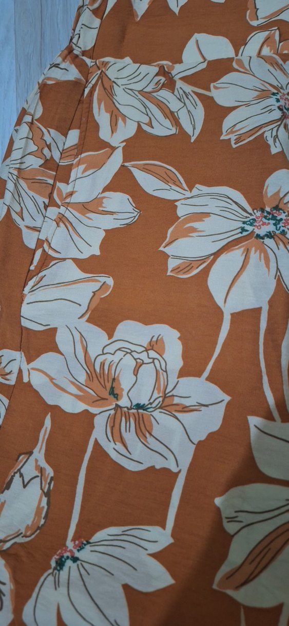 Çiçek Desenli Bej Midi Kadın Pantolon - Görsel 4