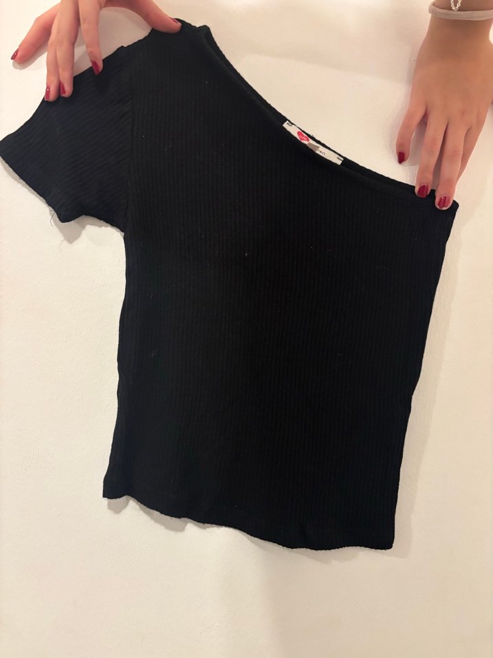 Gri Kadın Vücut Zinciri - Görsel 2