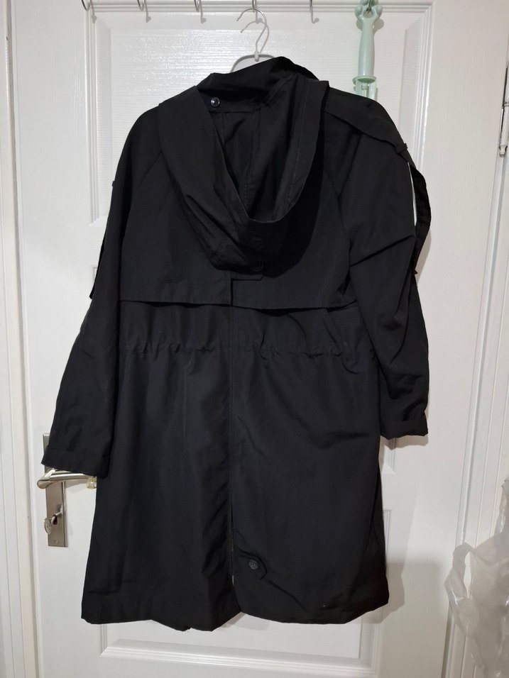 Siyah Kemerli Midi Kadın Yağmurluk - Görsel 4