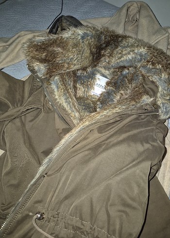 Yeşil Kamuflaj Desenli Kadın Kışlık Ceket - Görsel 4