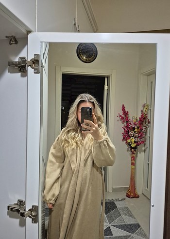 Bej Uzun Kollu Kadın Kaban - Görsel 2