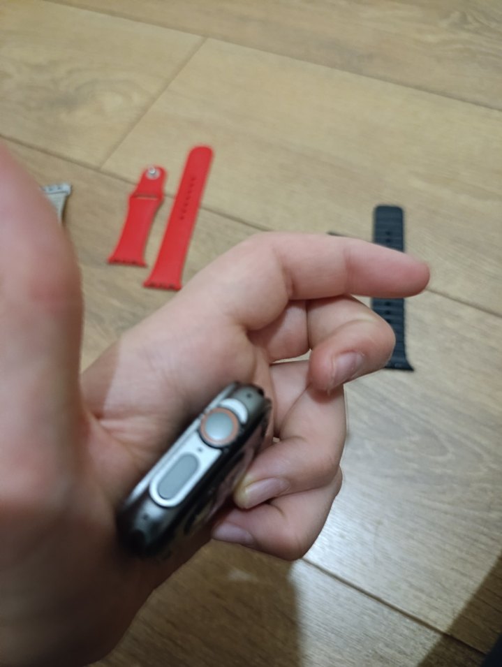 Gri Çok Renkli Akıllı Saat ve Kayış Seti şarjıyla beraberdir - Görsel 4