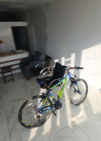 Mavi Renkli Üç Tekerlekli Bisiklet - Görsel 2