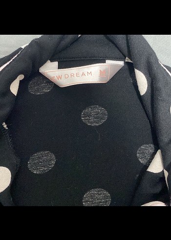 Düğmeli Siyah Puantiyeli Kadın Uyku pijama takımı - Görsel 2