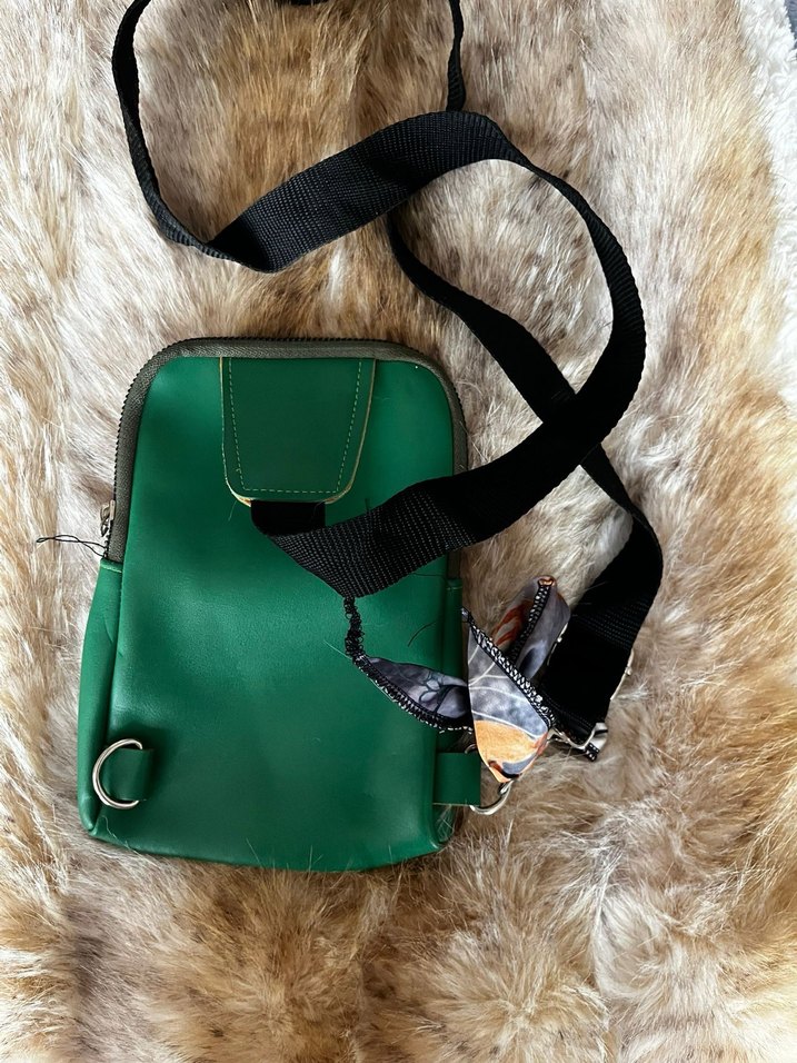 Yeşil Deri Kadın Çapraz Çanta - Görsel 2