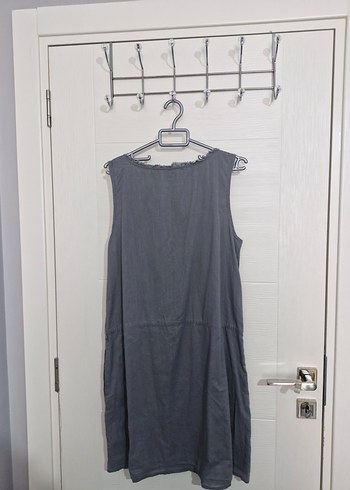 MAVİ Gri Kolsuz Midi Keten Elbise - Görsel 2