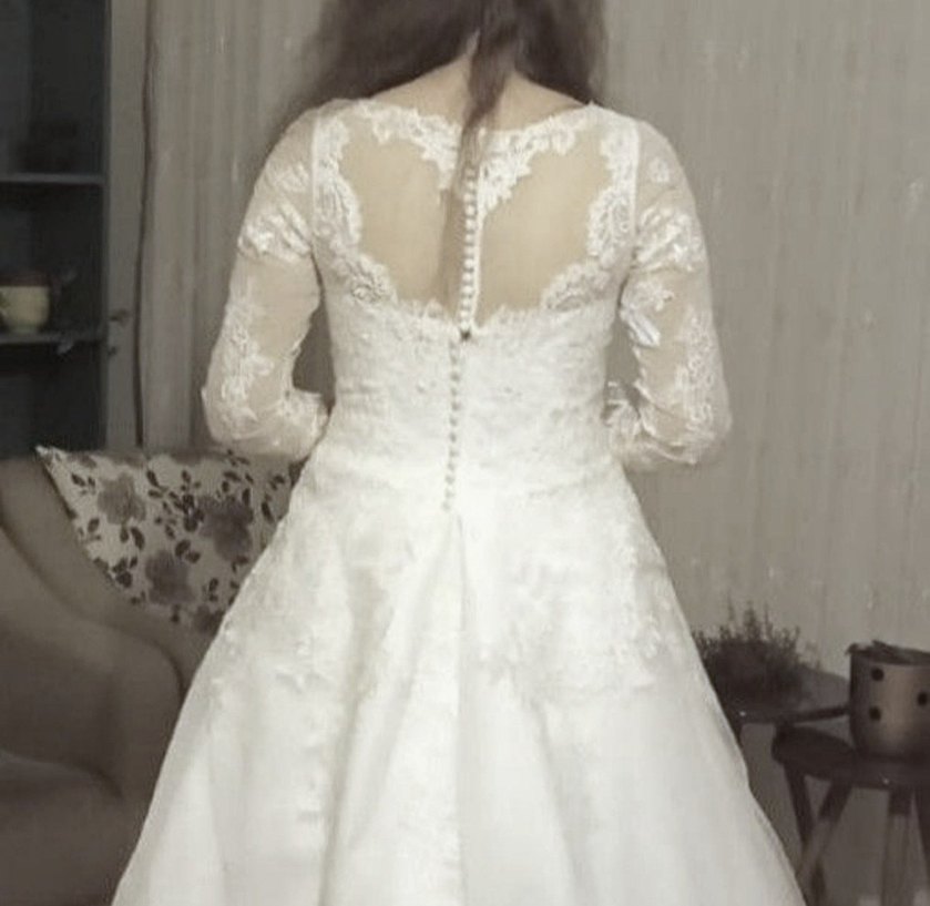 Dantel Detaylı Fakir Kol Beyaz A Kesim Gelinlik - Görsel 4