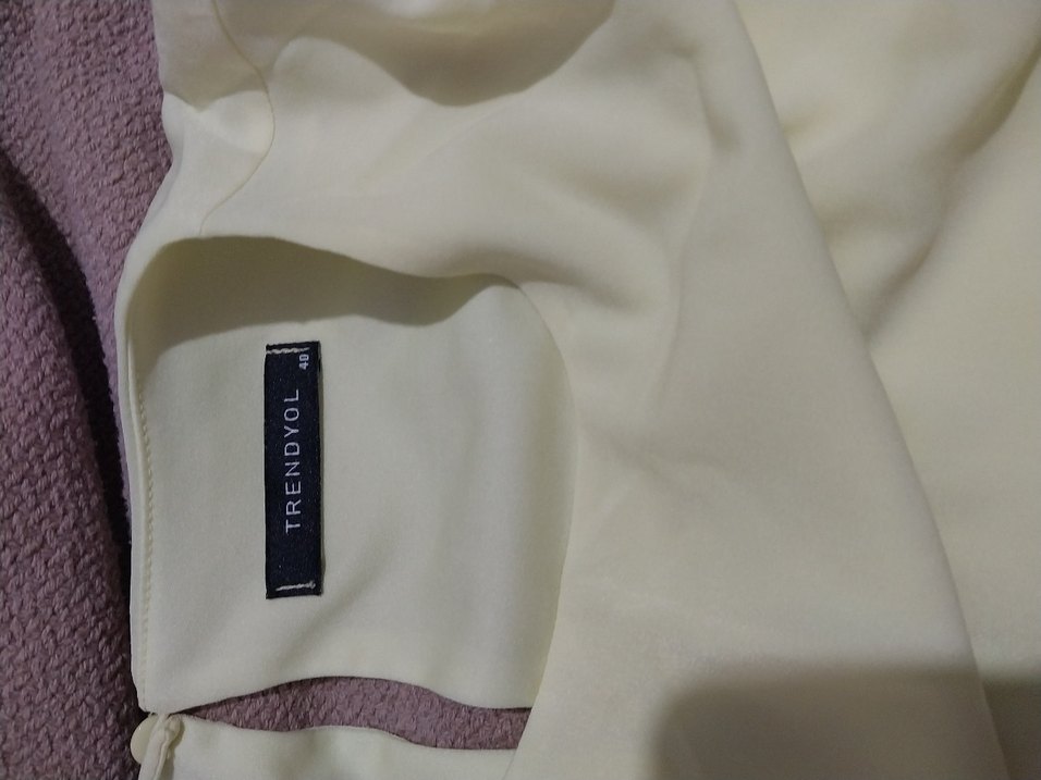 trendyol 40 beden açık sari ve lacivert elbise - Görsel 3