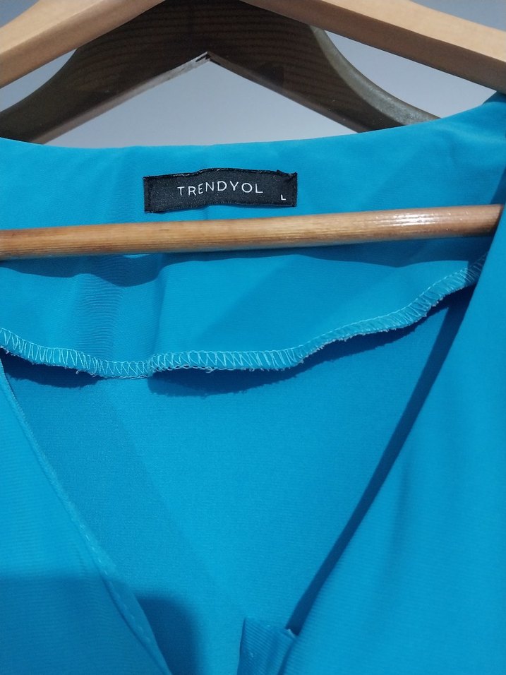 Mavi Uzun Düğmeli V Yaka Kadın Elbise - Görsel 5