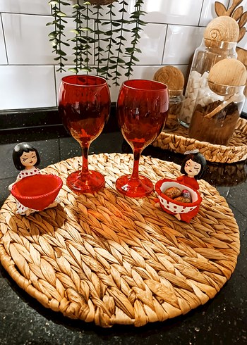 sunumluk kahve yanı 4 parça 
fincan takımı da var isteyen olursa - Görsel 4