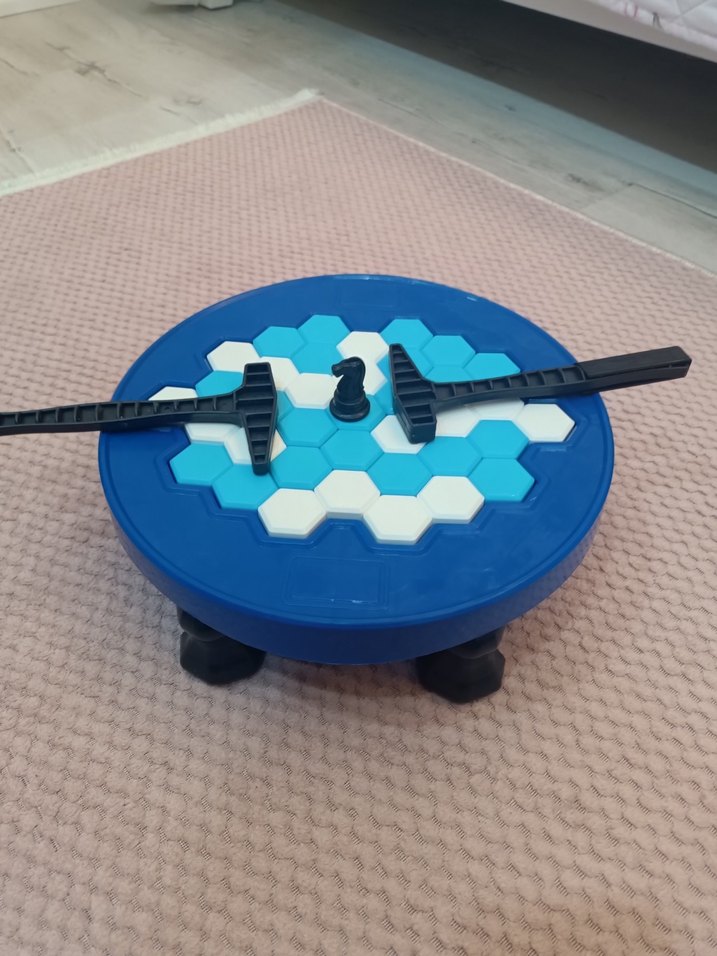 Zeka oyunları ikili satranç ve buz kırma. - Görsel 2