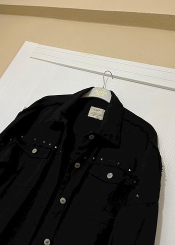 Siyah Düğmeli Bol Kesim Kadın Kot Ceket - Görsel 2