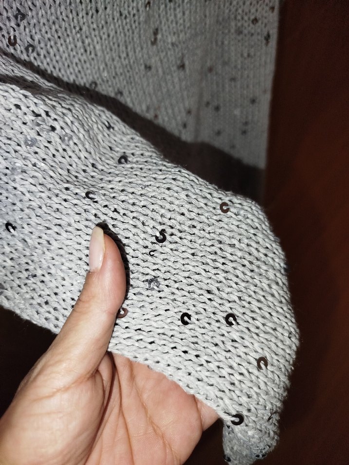 El Örgüsü Gri Kolsuz Triko Süveter - Görsel 3