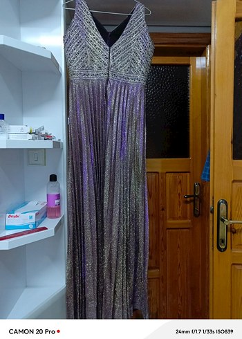 Parlak Mor Pilili Uzun Abiye Elbise - Görsel 2