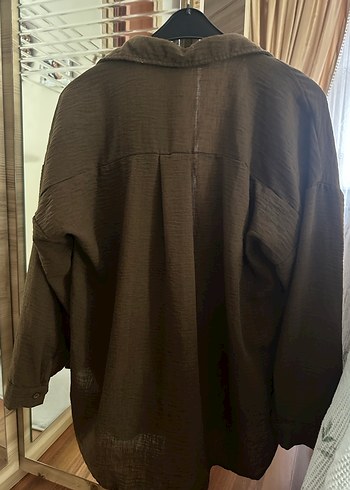 Düğmeli Kahverengi Nakışlı Kadın Gömlek - Görsel 2