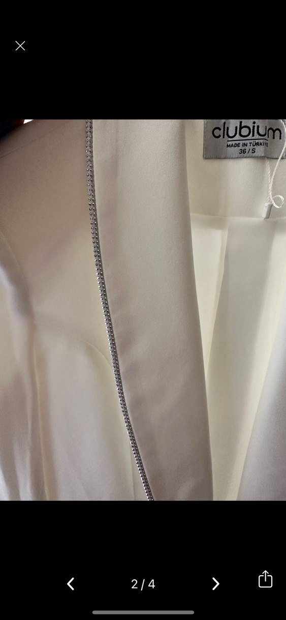 Beyaz Uzun Kollu Düğmeli Kadın Blazer - Görsel 2