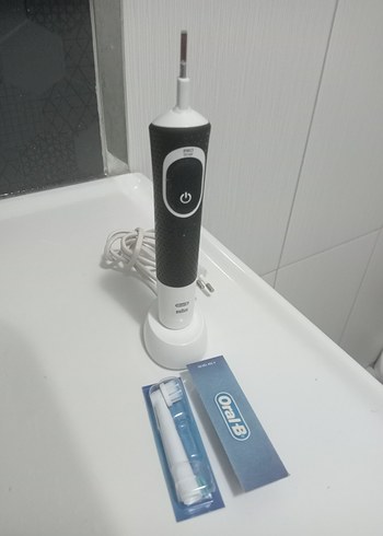 Oral-B