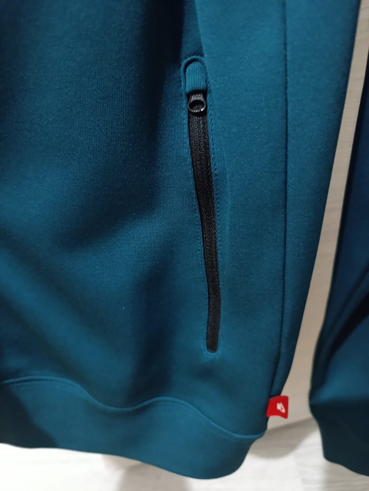 Nike erkek Mavi Yüksek Yakalı Fermuarlı Ceket - Görsel 2