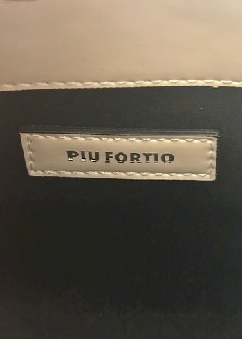 Piu Fortio Üçgen Çanta - Görsel 6