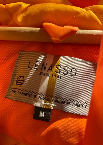 Neon Turuncu Kapüşonlu Erkek Mont - Görsel 5