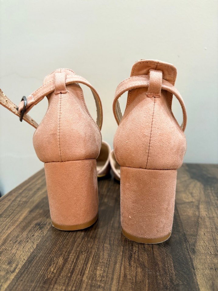 Pudra Rengi Süet Tokalı Stiletto Kadın Ayakkabı - Görsel 4