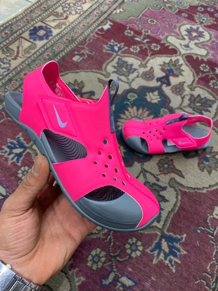 Nike Kız Çocuk Pembe Cırt Cırtlı Sandalet - Görsel 4