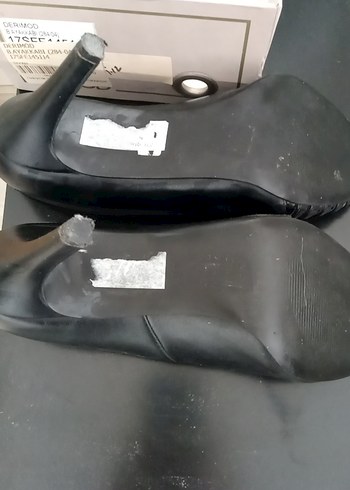 DERIMOD Siyah Plise Detaylı Platform Topuklu Kadın Ayakkabı - Görsel 5