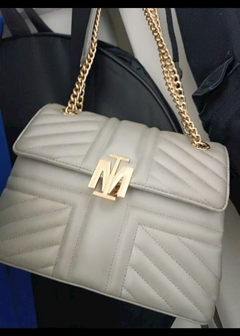 Zincir Detaylı Gri Deri Kadın Çanta - Görsel 2