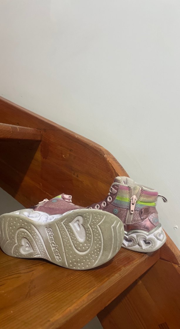 Skechers Kız Çocuk Pembe Simli Işıklı Spor Ayakkabı - Görsel 4